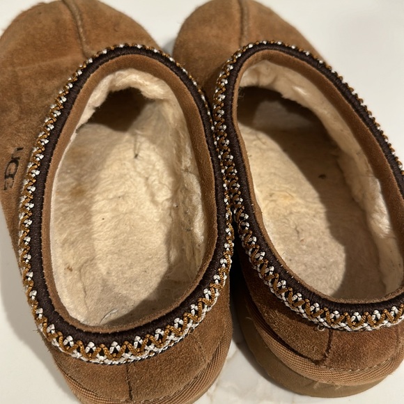 Girls Ugg slippers - Picture 5 of 5